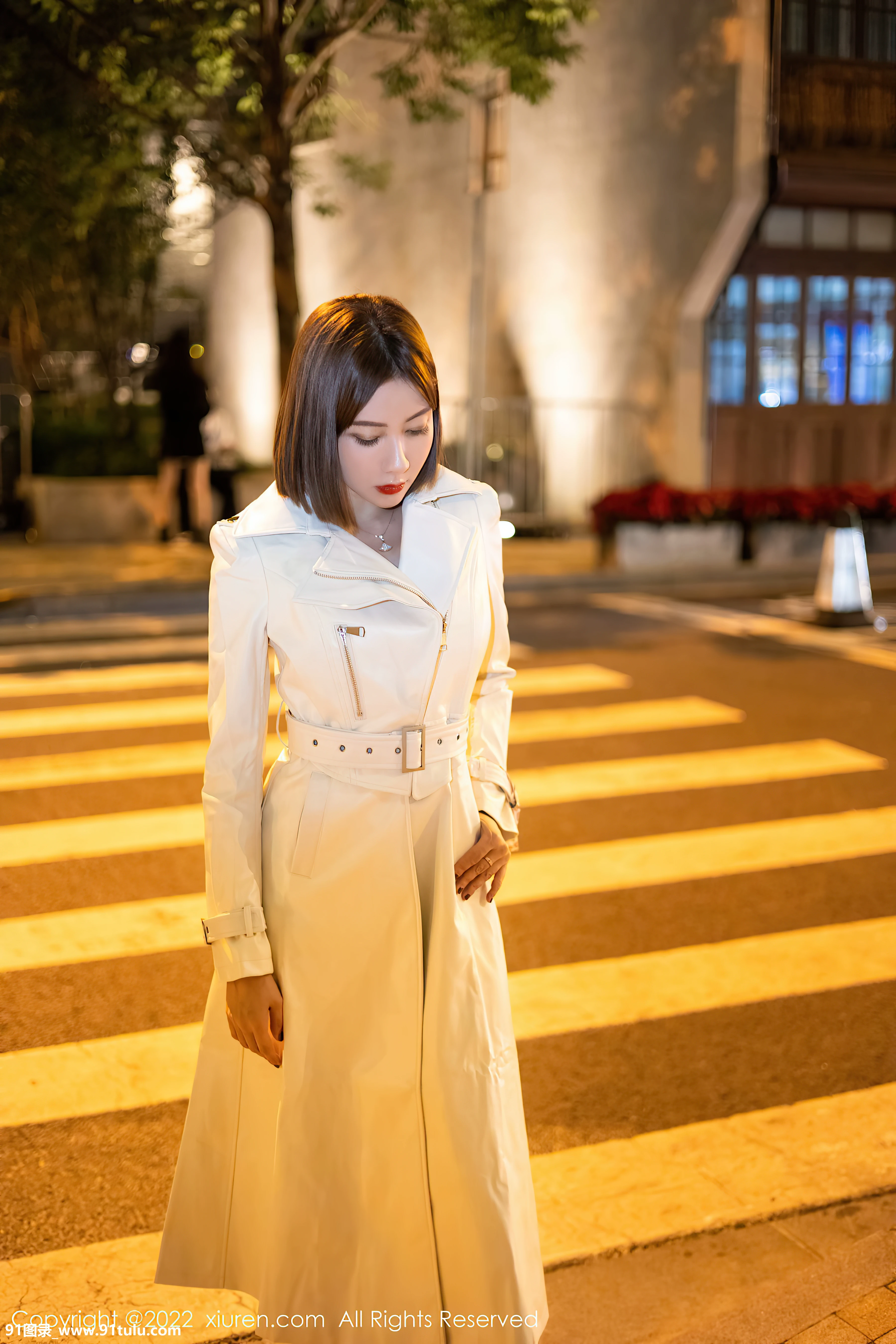 2022.01.21 VOL.4495 果儿Victoria1 [22P][マンホール 写真]